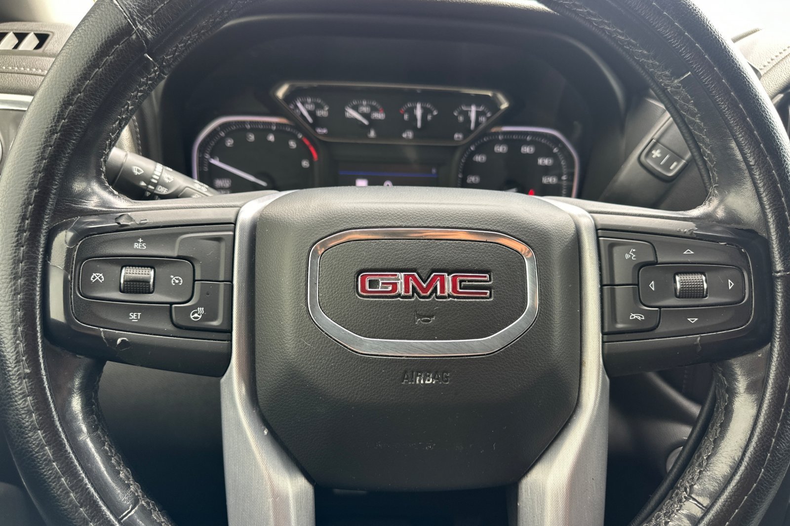 Used 2020 Blue GMC SLT image 24
