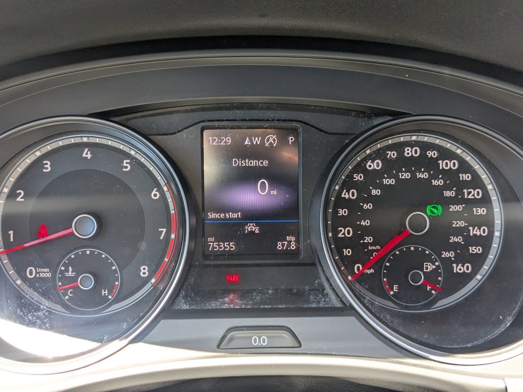 Used 2020  Volkswagen 3.6L V6 SE w/Technology image 15