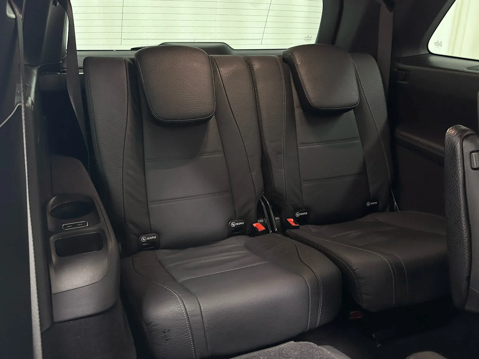 Used 2024 Black Mercedes-Benz GLS 450 image 23