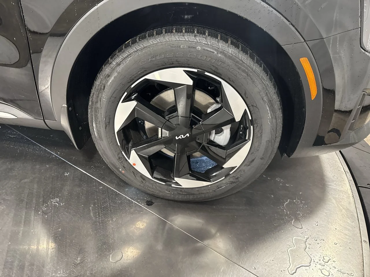 New 2026 Aurora Black Kia EX image 17