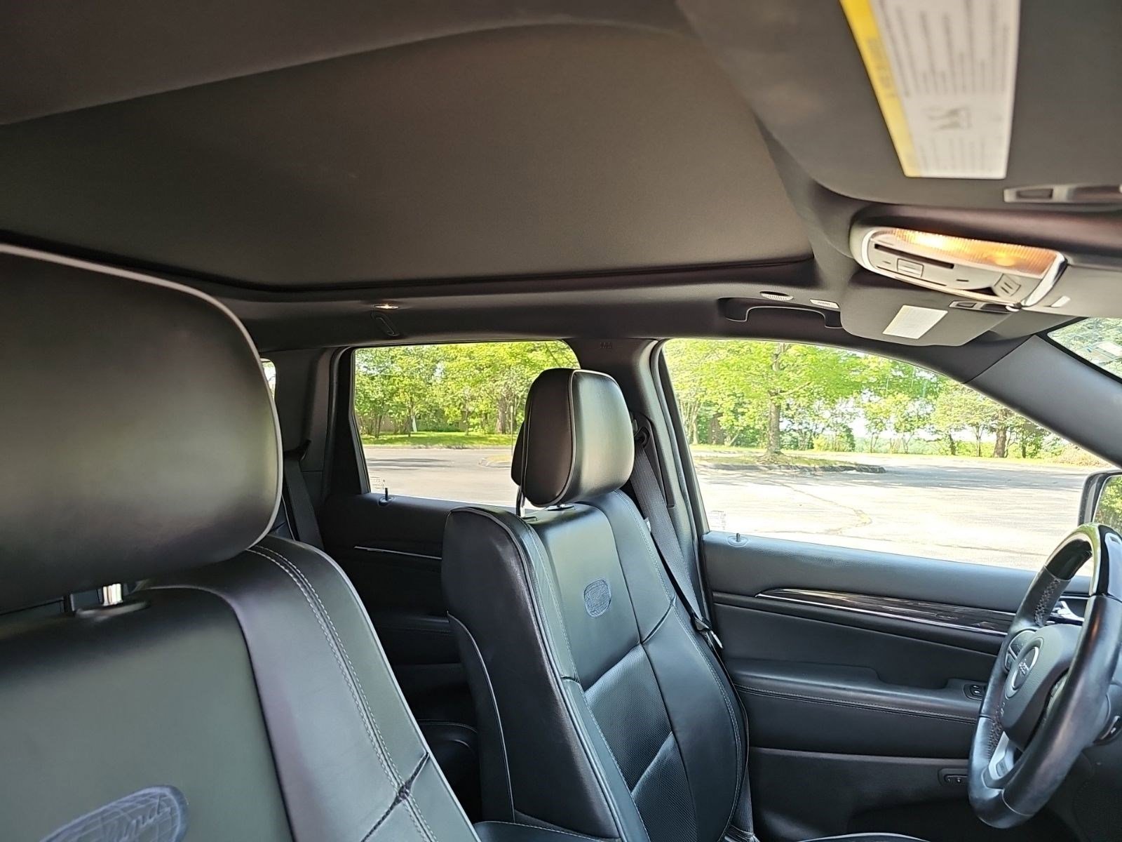 Used 2019 Sangria Metallic Clearcoat Jeep Overland image 12