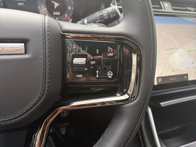Certified Used 2026 White Land Rover Dynamic SE image 23