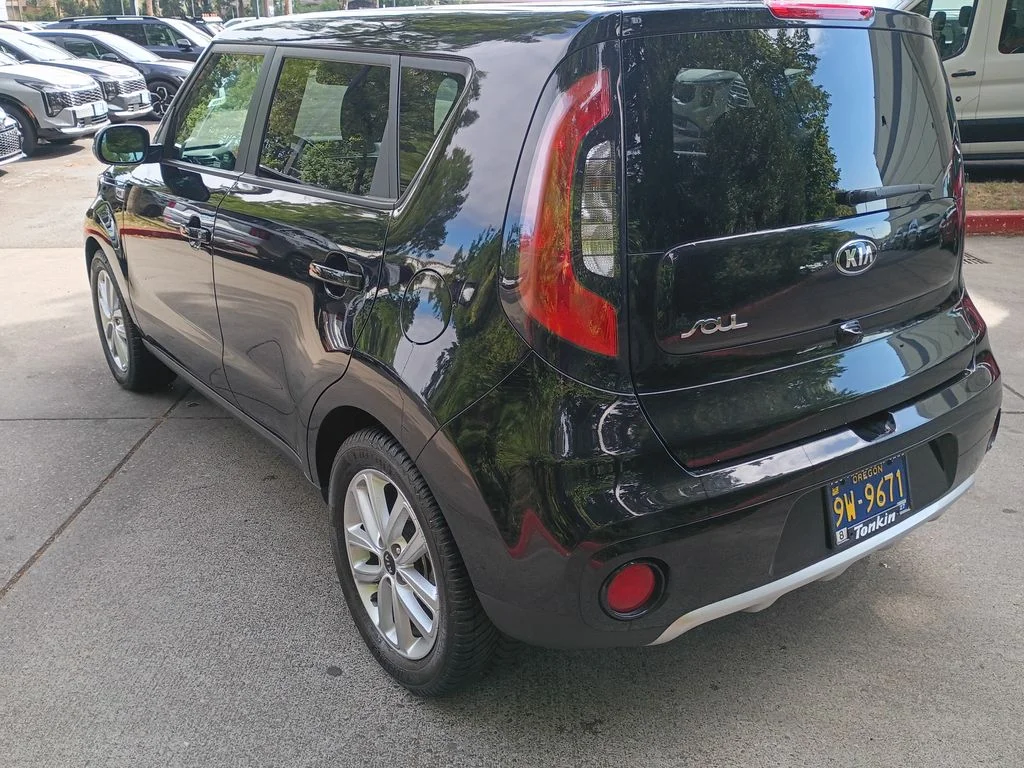 Used 2017 Shadow Black Kia Plus image 6