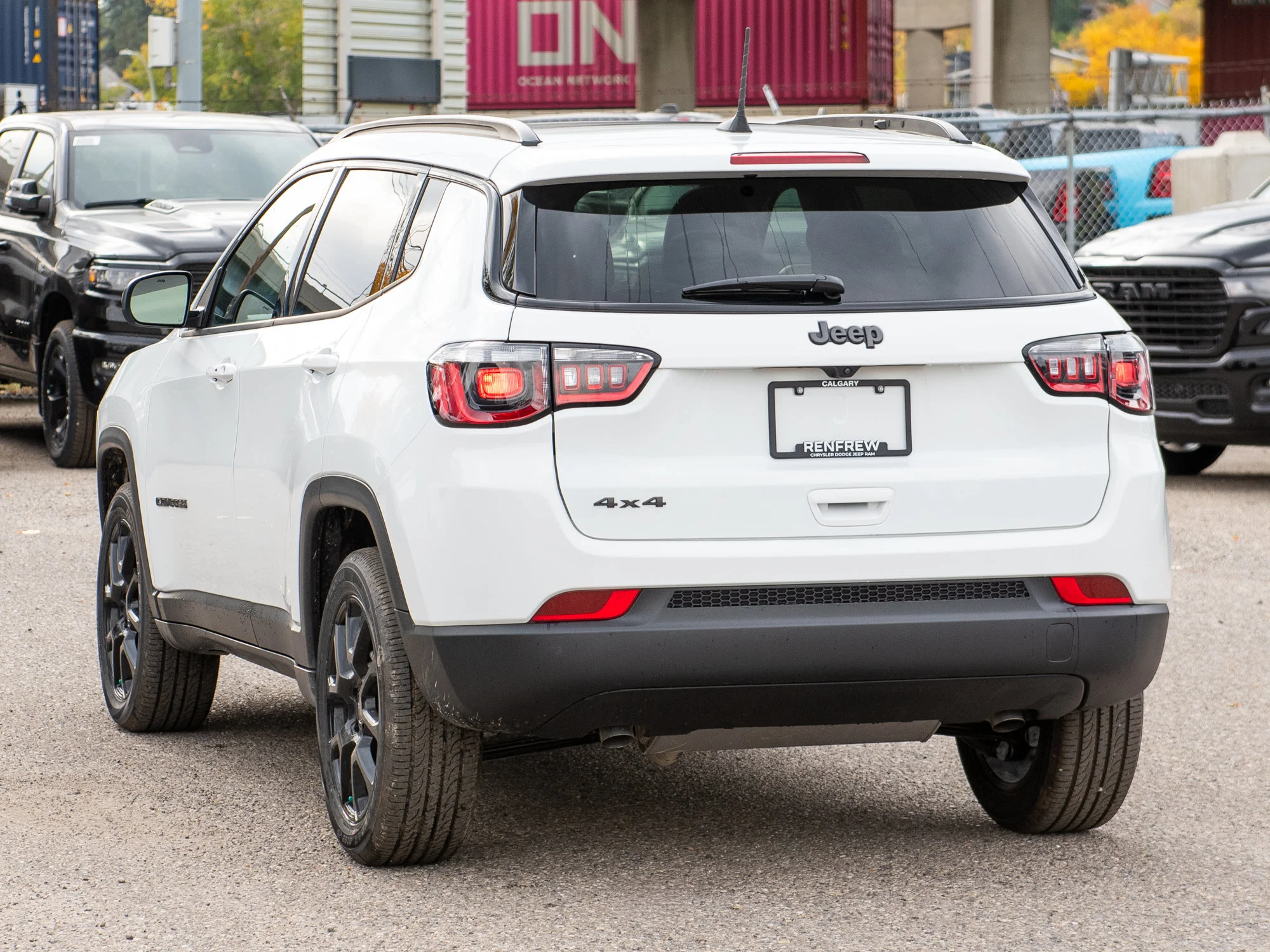 New 2026 White Jeep North Altitude* 4x4, Panoramic Sunroof, Heated Seats, Remote Start image 3