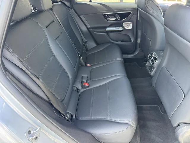 Used 2023 Cirrus Silver Metallic Mercedes-Benz GLC 300 image 8