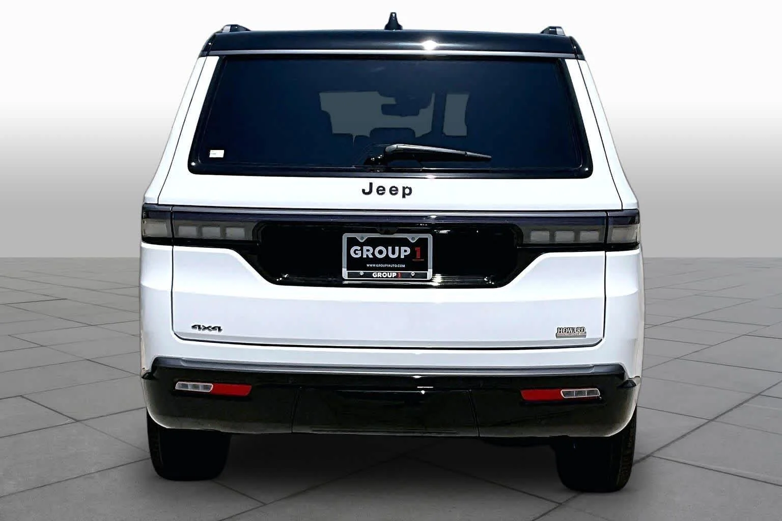 New 2026 Bright White Clearcoat Jeep Summit Reserve image 5