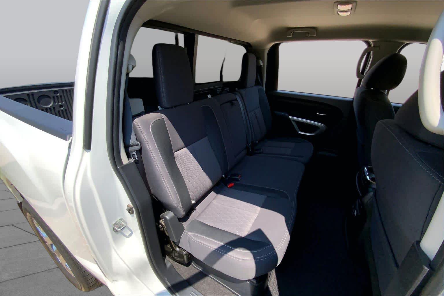 Used 2021 Glacier White Nissan SV image 20