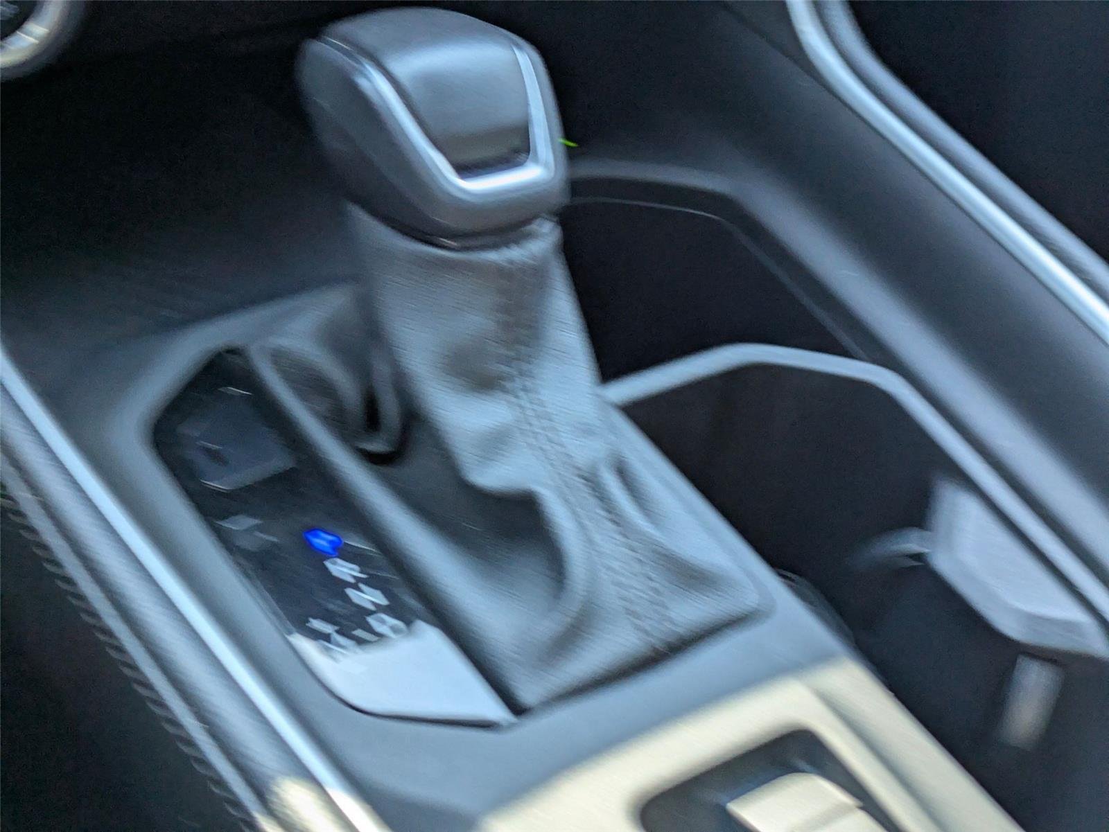 Used 2024 Wind Chill Pearl Toyota Limited image 23