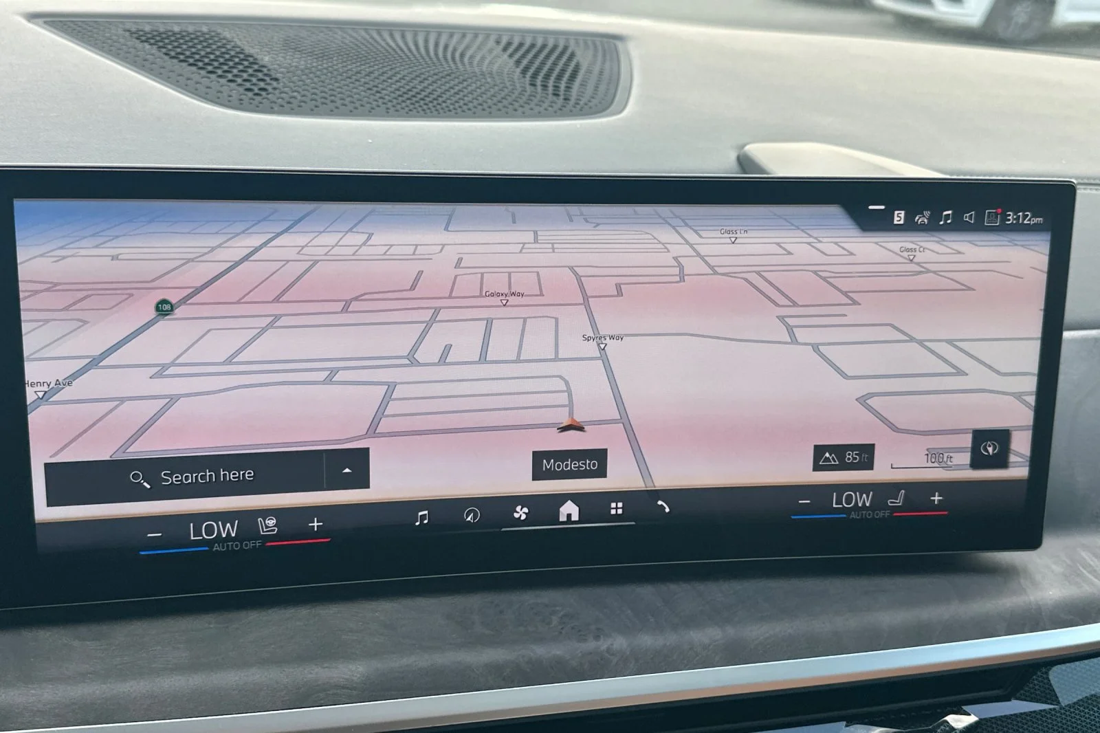 New 2027 Brooklyn Grey Metallic BMW xDrive40i image 17
