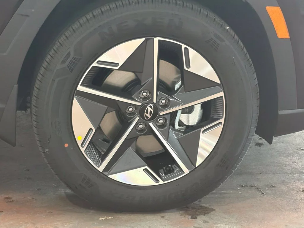 New 2026 Ash Black Hyundai SEL image 9