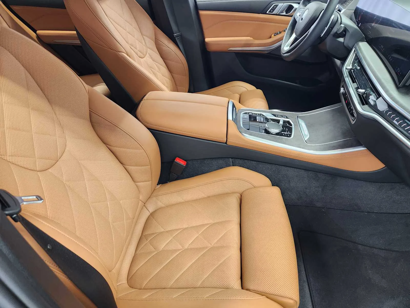 Used 2024 Blue Ridge Mountain Metallic BMW xDrive40i image 12