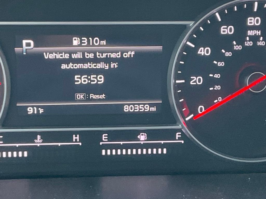 Used 2021 Crystal Beige Kia S image 7