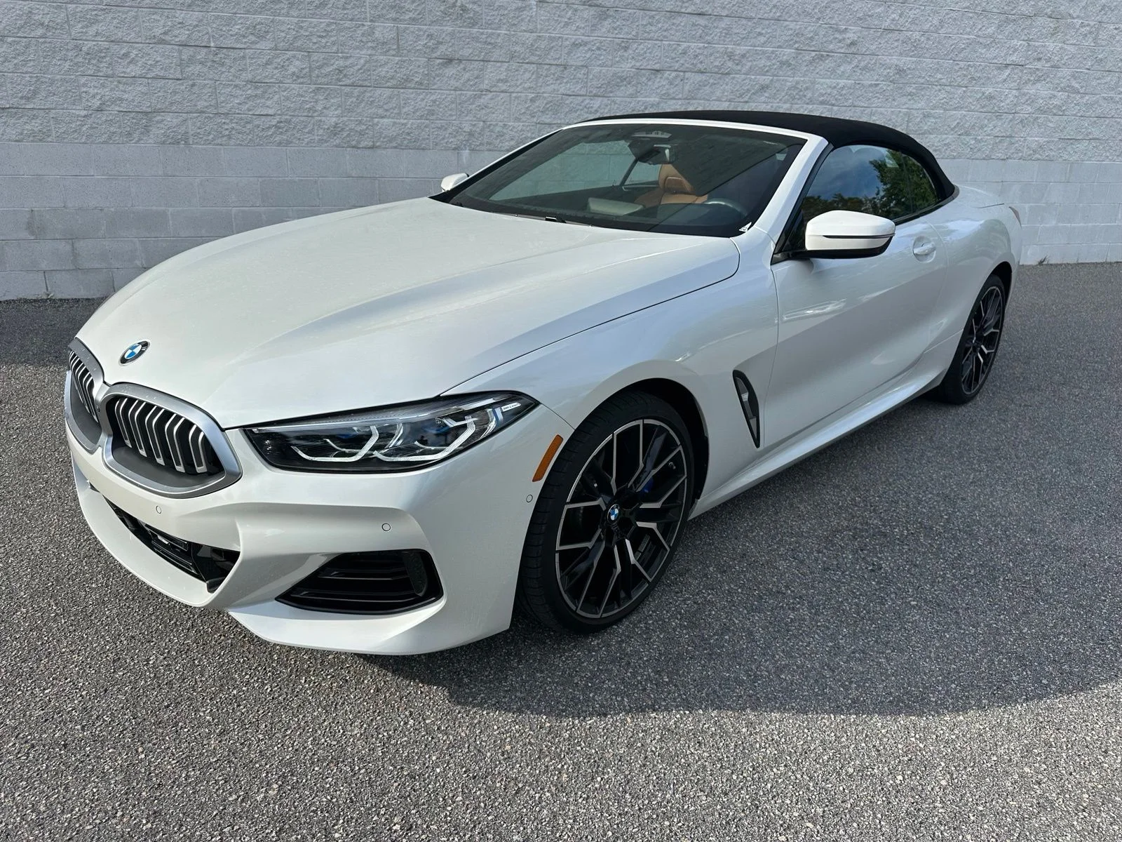 Certified Used 2025 Mineral White Metallic BMW 840i image 3