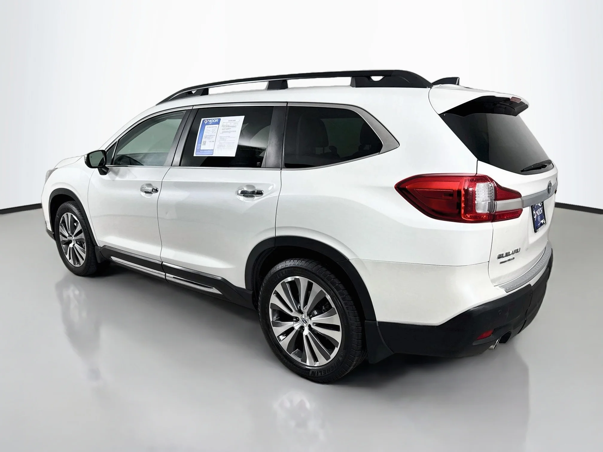 Used 2021 Crystal White Pearl Subaru Touring image 10