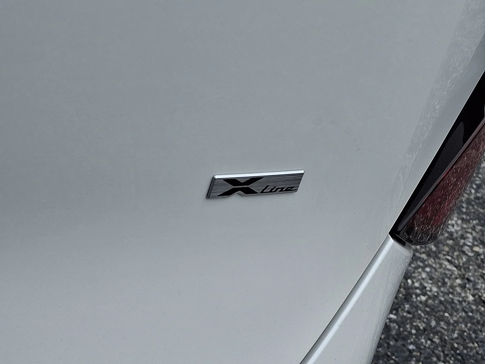 New 2027 White Kia X-Line S image 24
