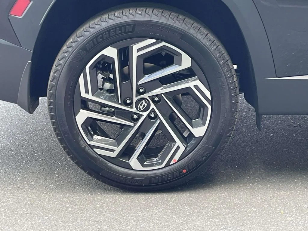 New 2026 Black Hyundai SEL image 7