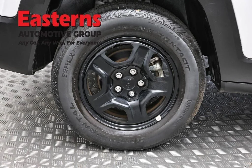 Certified Used 2021 Silver Jeep Sport image 32