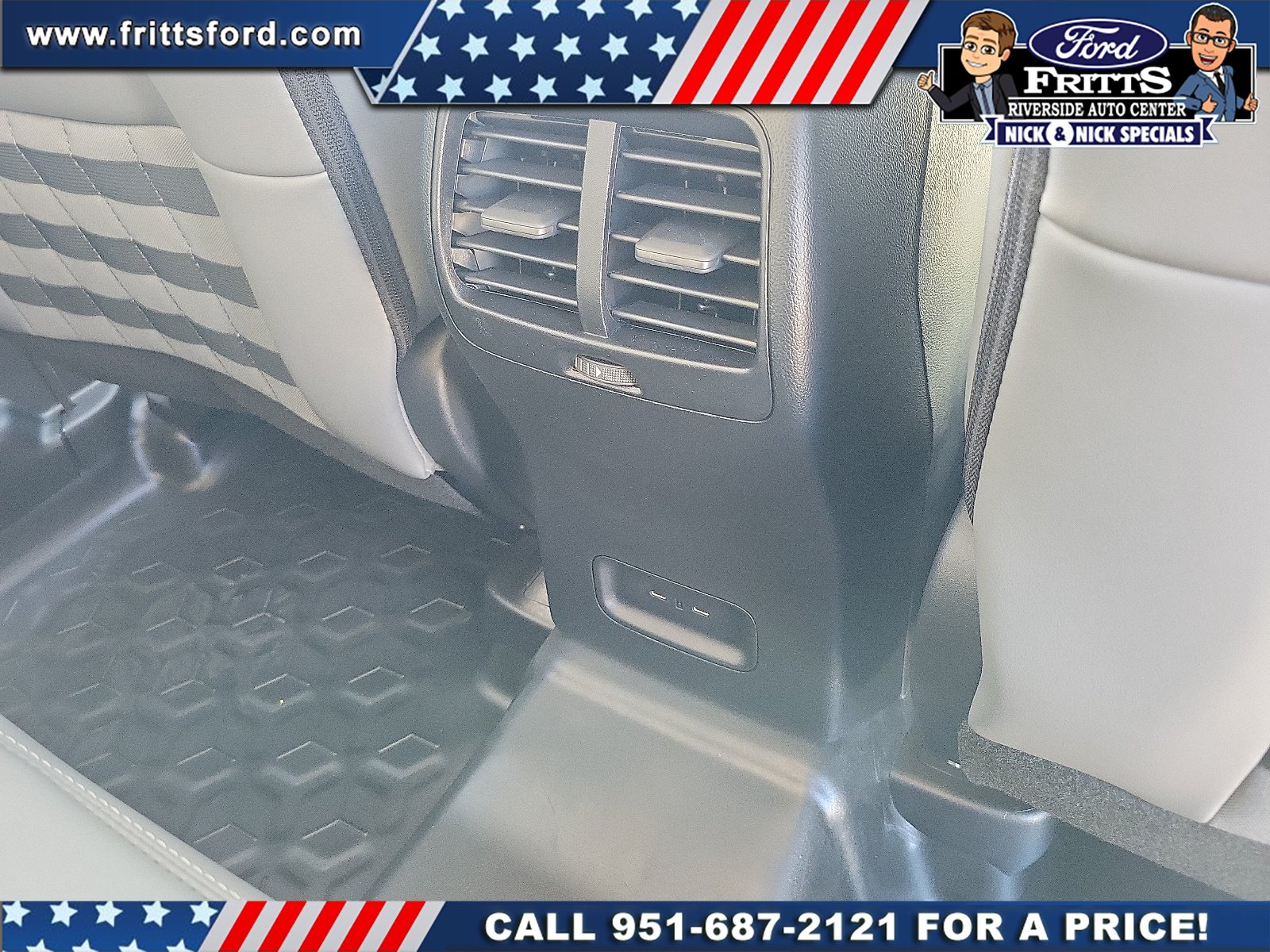 New 2026 Shadow Black Ford Badlands® image 21