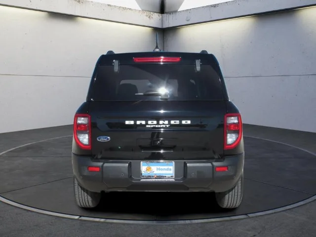 Used 2025 Shadow Black Ford Big Bend image 7
