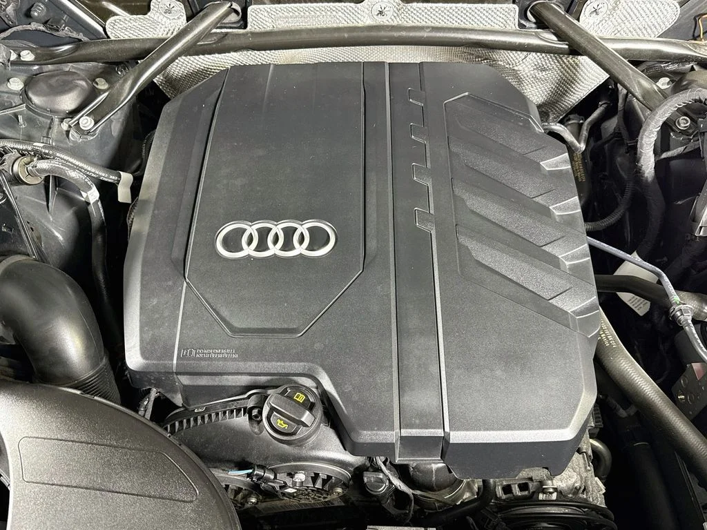 Used 2023 Green Metallic Audi 40 Premium image 22