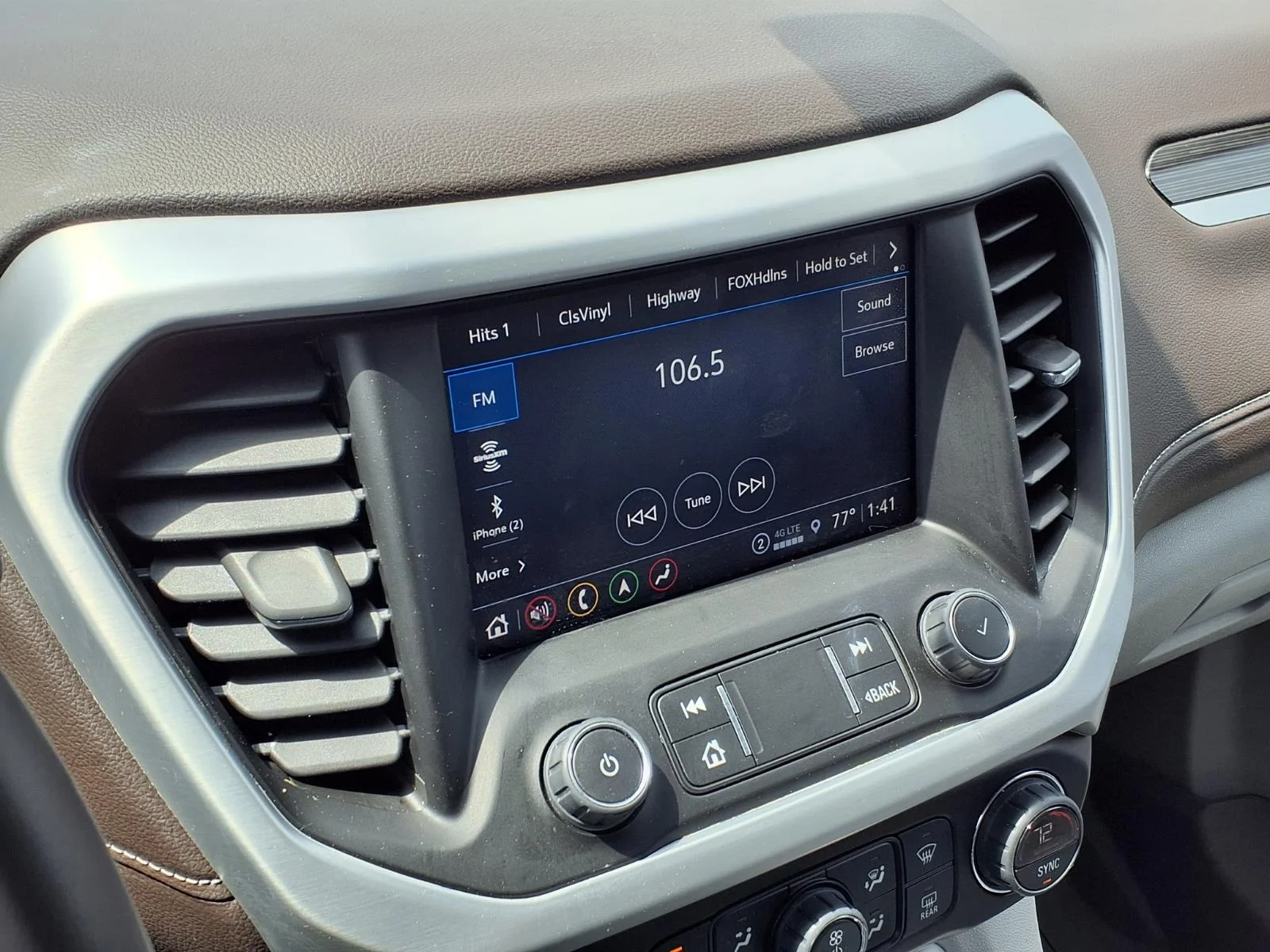 Used 2023 Red GMC SLT image 3