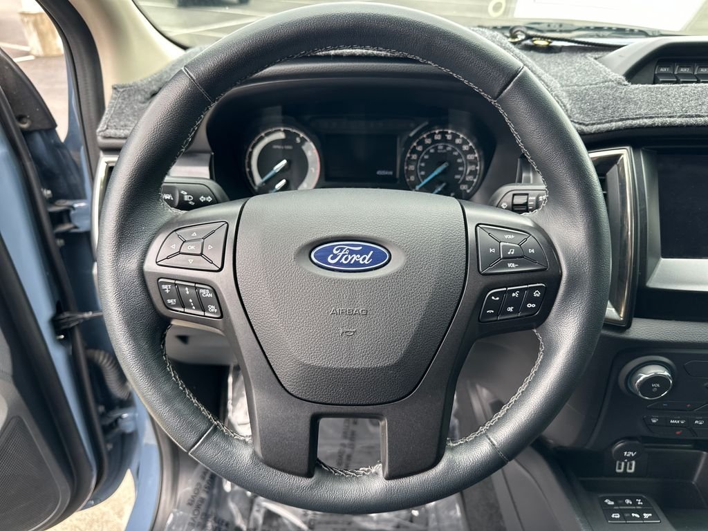 Used 2023 Azure Gray Metallic Ford XLT image 18