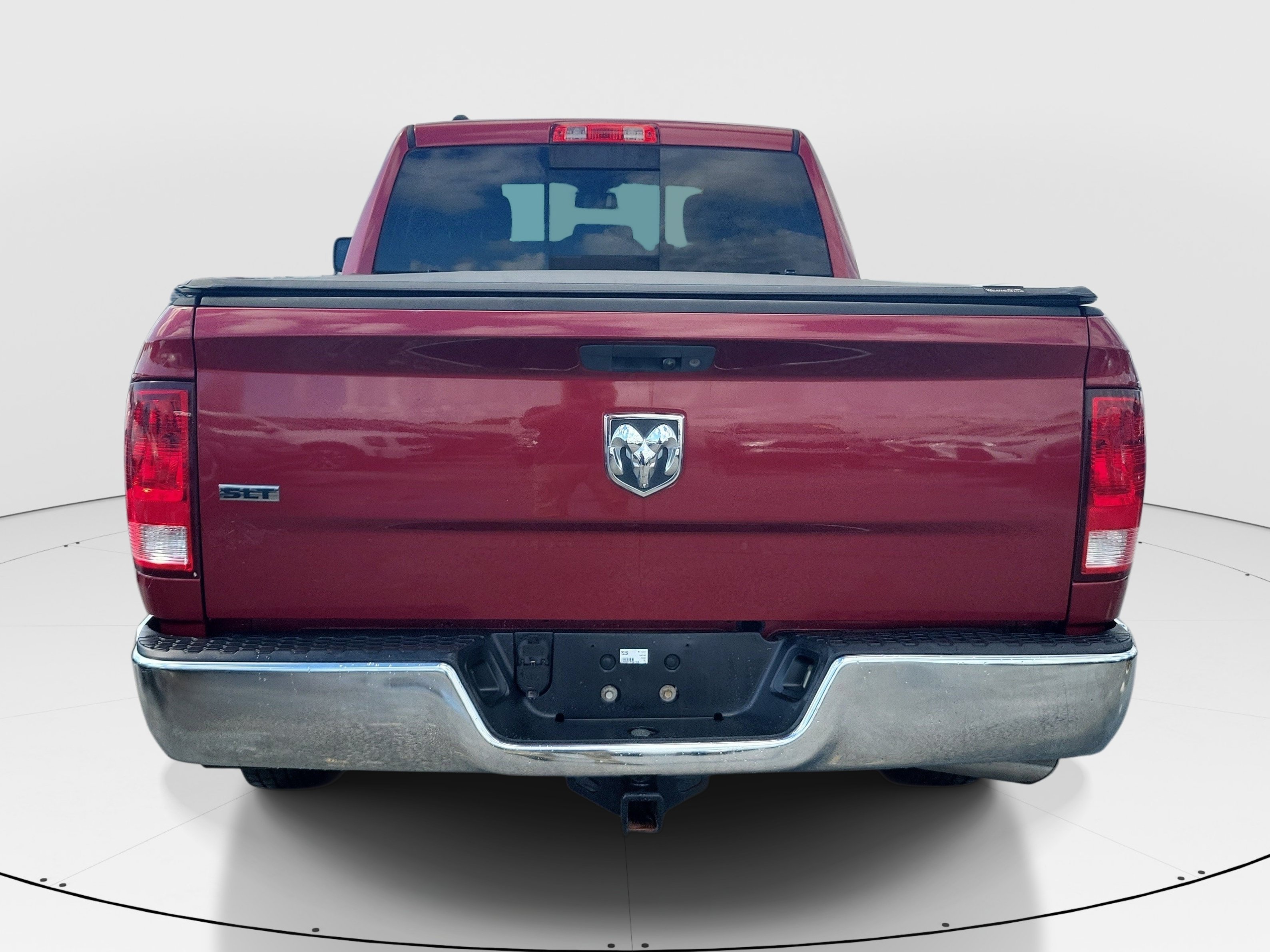 Used 2015 Deep Cherry Red Crystal Pearlcoat Ram SLT image 5