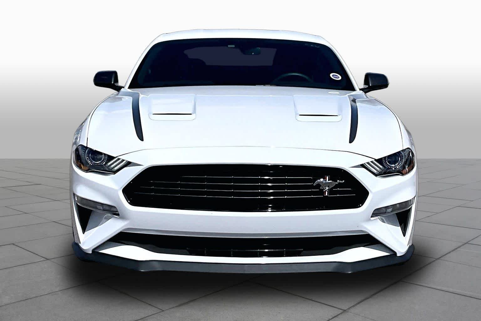 Used 2020 Oxford White Ford EcoBoost image 3