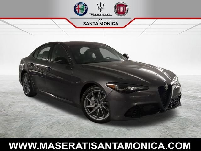 2025 Alfa Romeo Giulia Base - Photo 1