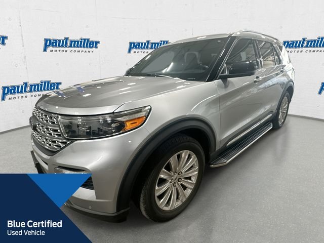 Used 2020 Silver Metallic Ford Limited image 1