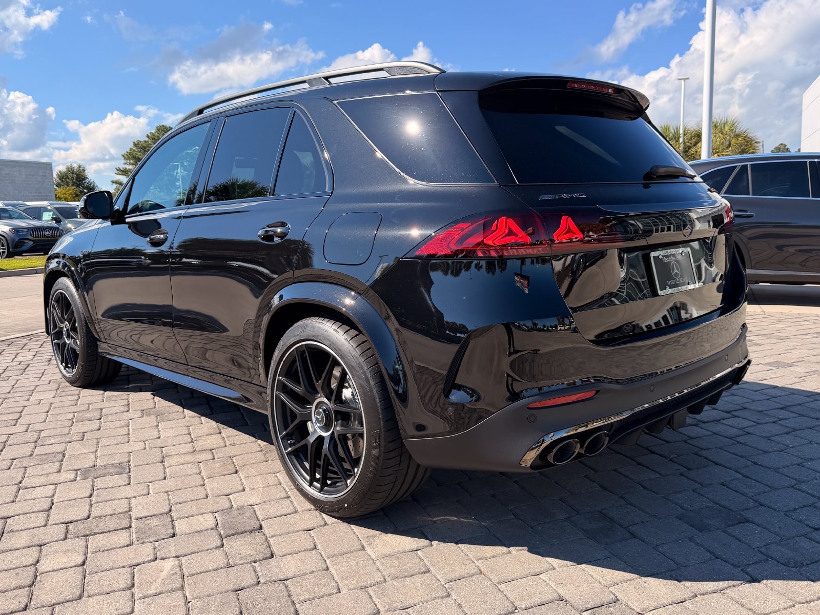 New 2027 Obsidian Black Metallic Mercedes-Benz GLE 53e AMG® image 36