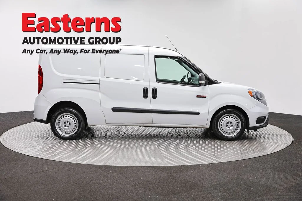 Used 2022 White Ram Base image 6