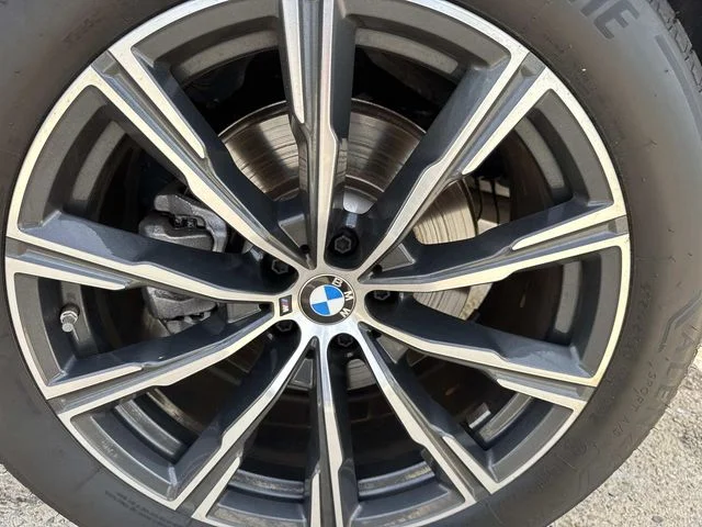 Used 2026 Gray BMW sDrive40i image 47