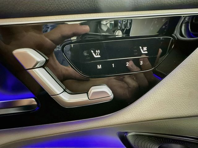 New 2026 Verde Silver Metallic Mercedes-Benz GLC 300 image 20