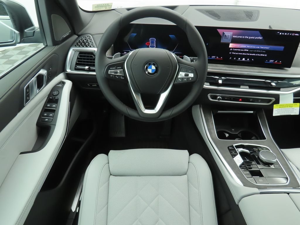 Used 2026 Gray Metallic BMW sDrive40i image 10