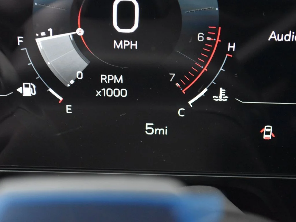 Used 2025 Volcanic Red GMC Denali Ultimate image 18
