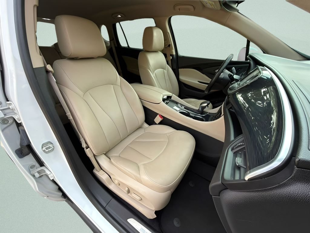 Used 2017 White Buick Essence image 22