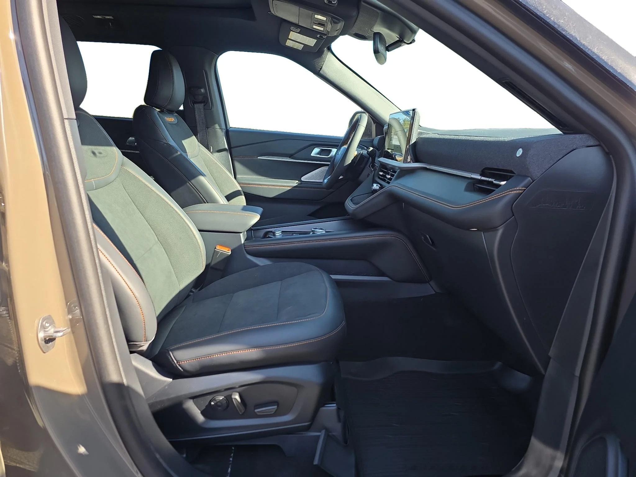 New 2026 Marsh Gray Ford Tremor® image 5