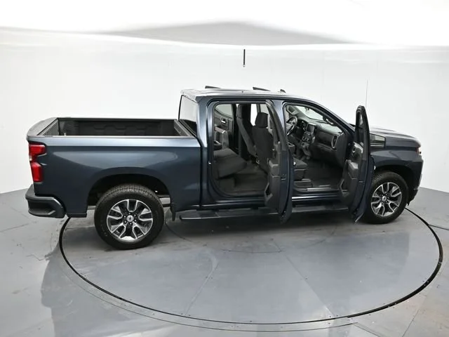 Used 2020 SHADOW GRAY METALLIC Chevrolet RST image 42