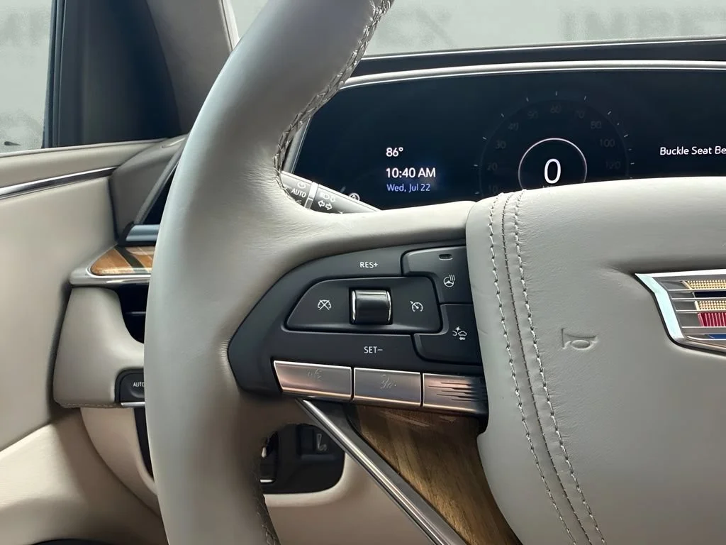 Used 2023 Crystal White Tricoat Cadillac Sport Platinum image 20