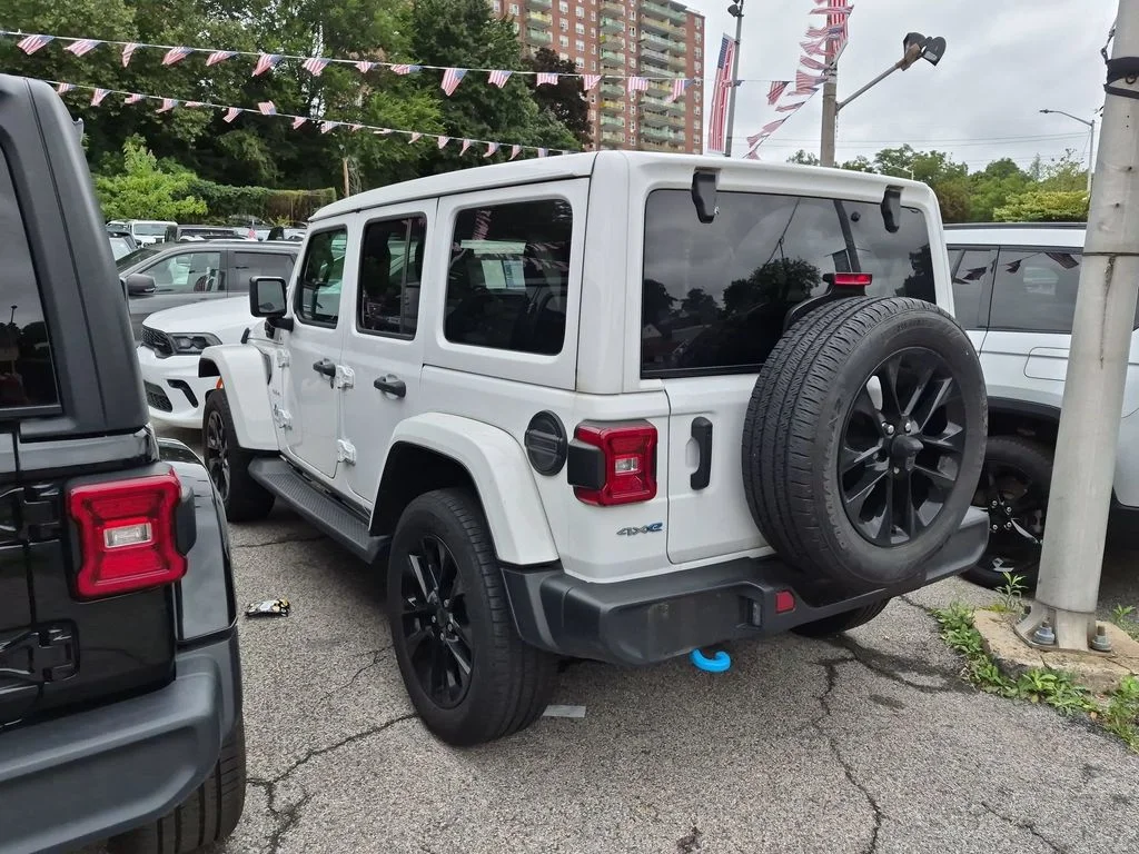 Used 2024 White Jeep Sahara 4xe image 7