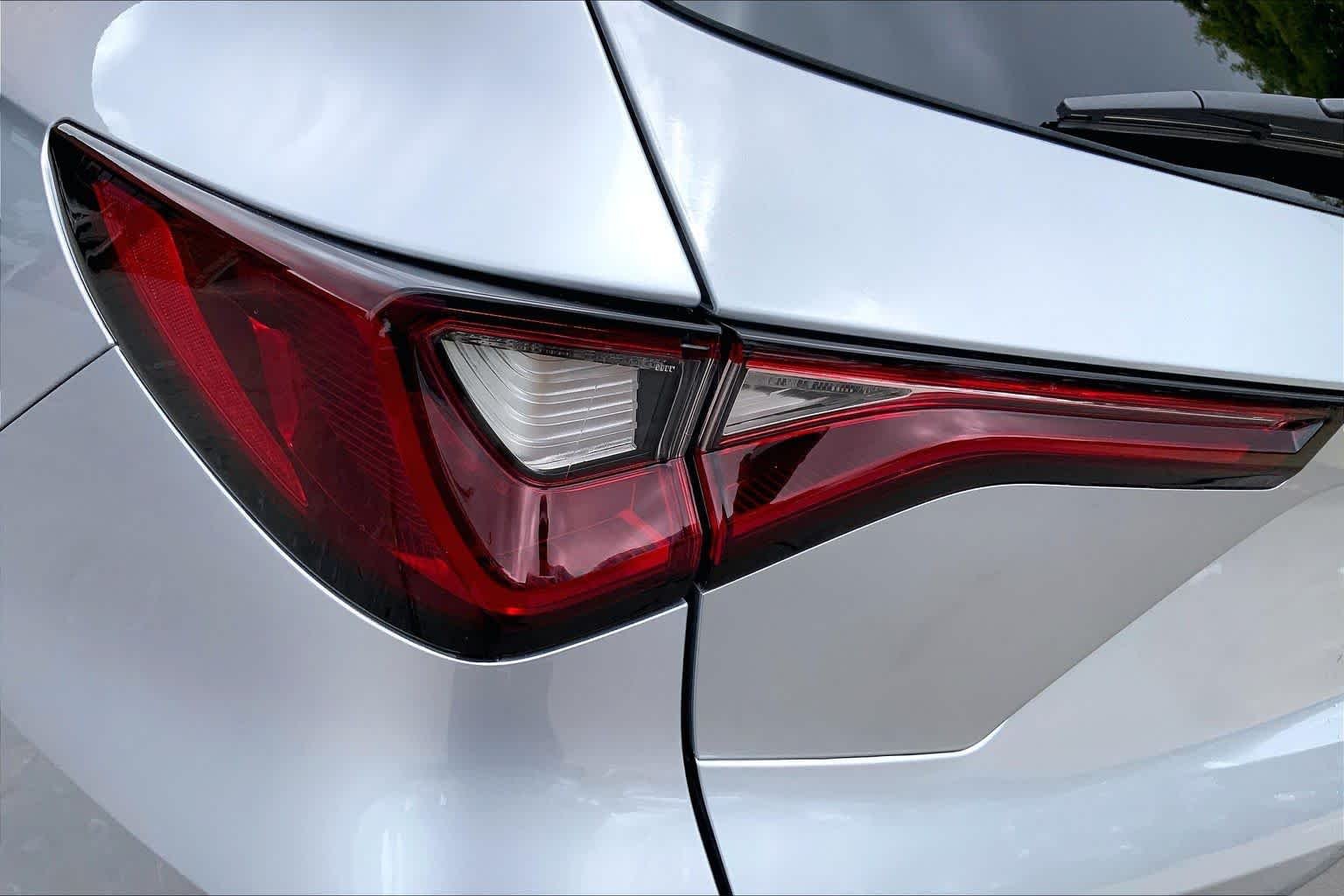 Used 2026 Solar Silver Metallic Acura w/Technology Package image 29