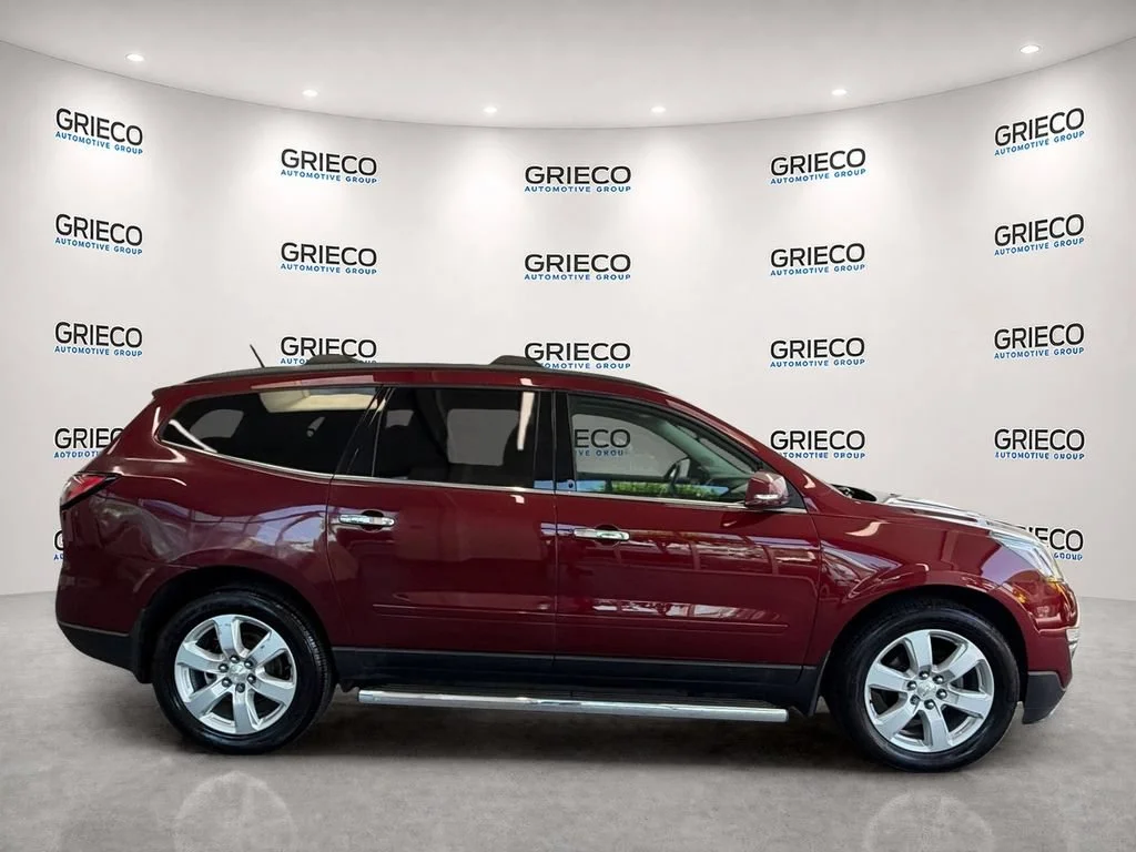Used 2017 SIREN RED TINTCOAT Chevrolet LT image 8