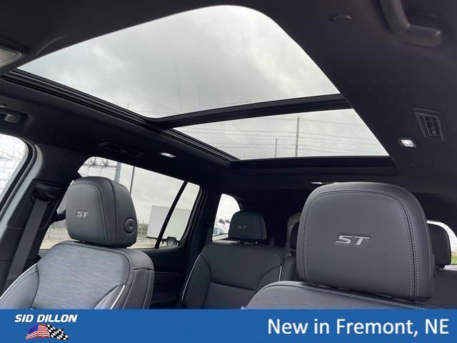 New 2026 Summit White Buick Sport Touring image 10