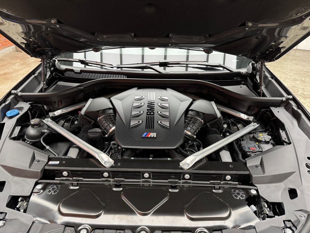 New 2026 Gray BMW M60i image 26