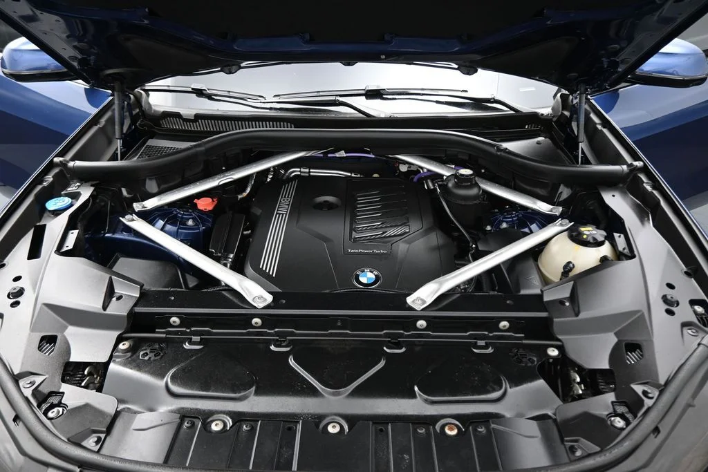 Used 2023 Blue BMW xDrive40i image 26