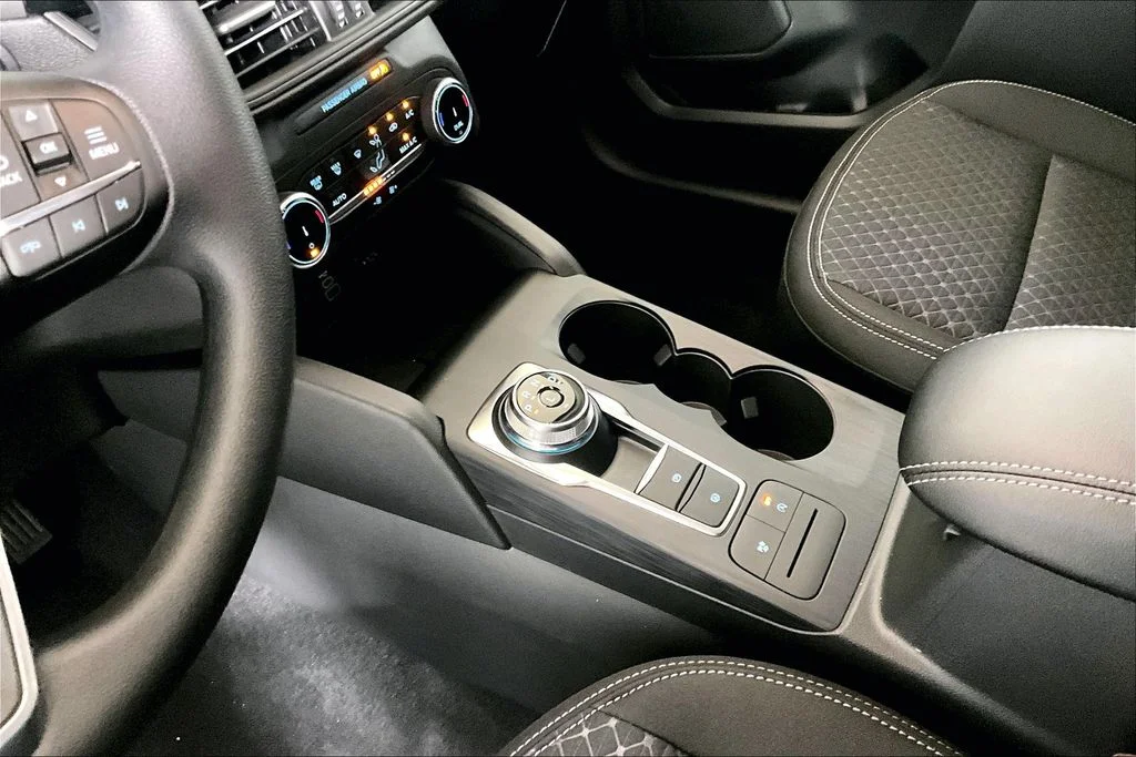 2026 Ford Escape Active - Photo 8