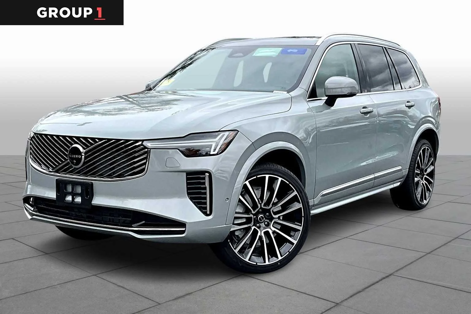 2026 Volvo XC90 Plus