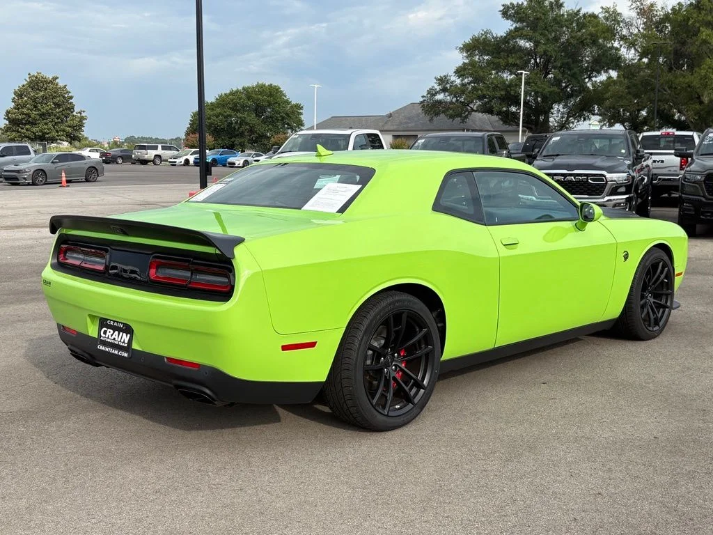 Used 2023 Green Dodge SRT Hellcat Redeye Jailbreak image 8