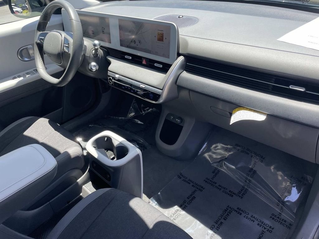 2023 Hyundai IONIQ 5 SE - Photo 29